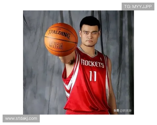 39 岁仍征战 NBA！姚明前队友年薪 360 万成更衣室传奇(1)